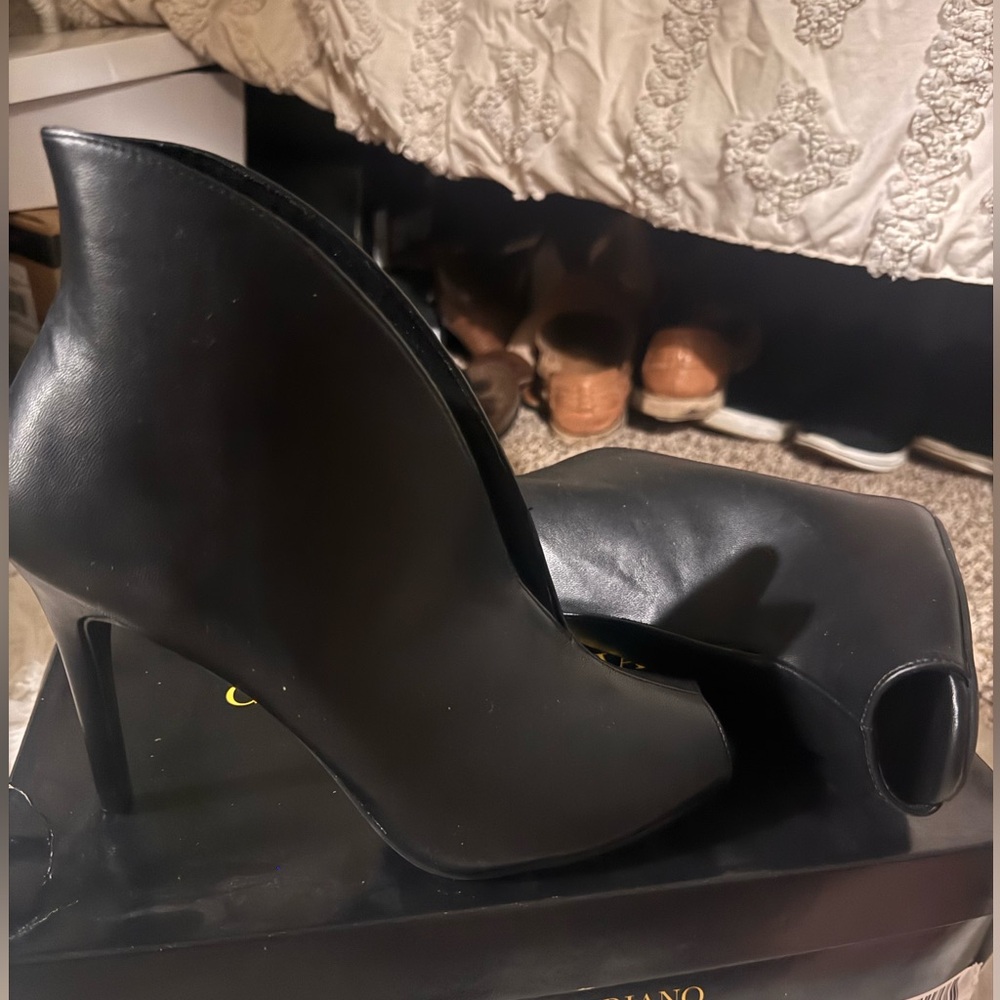 Black Peep Toe Heeled Booties